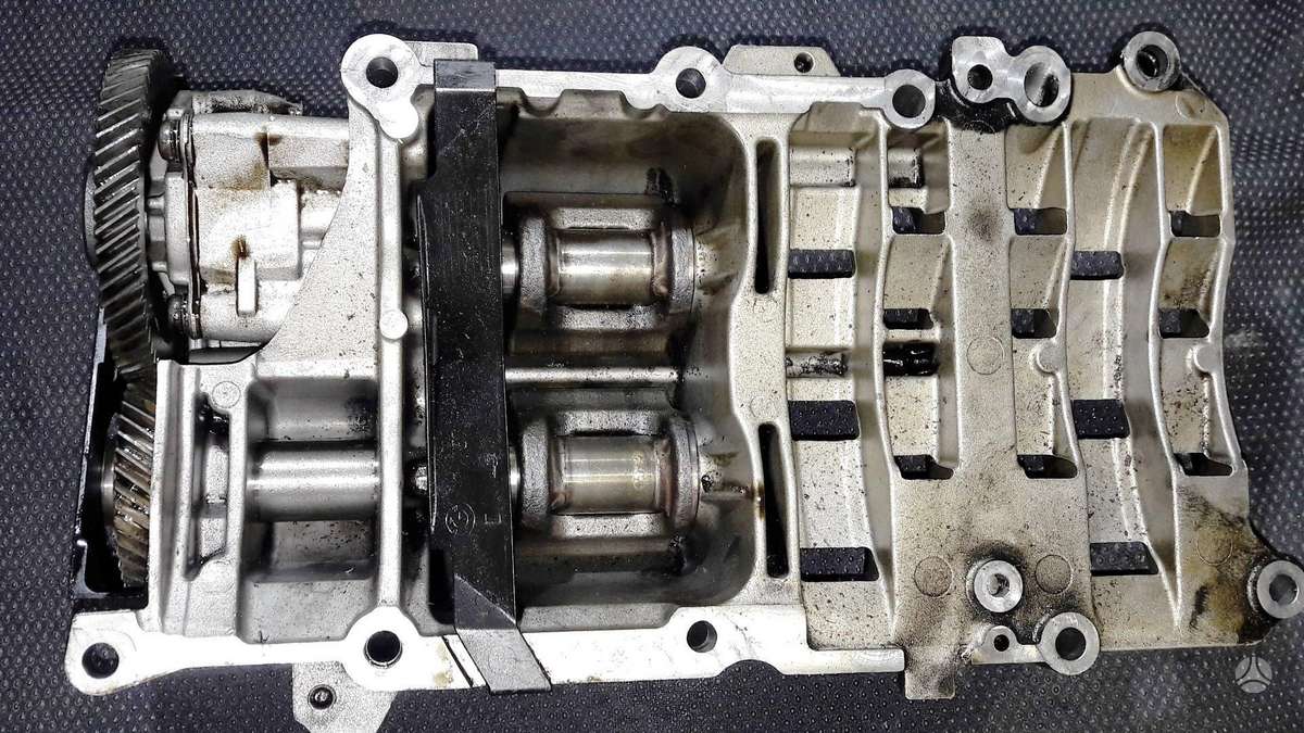 BMW 1 serija, 204D4 M47D20, variklio detalės