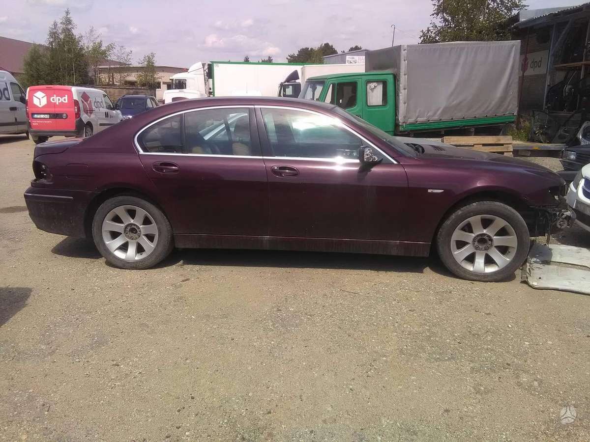 BMW 7 serija