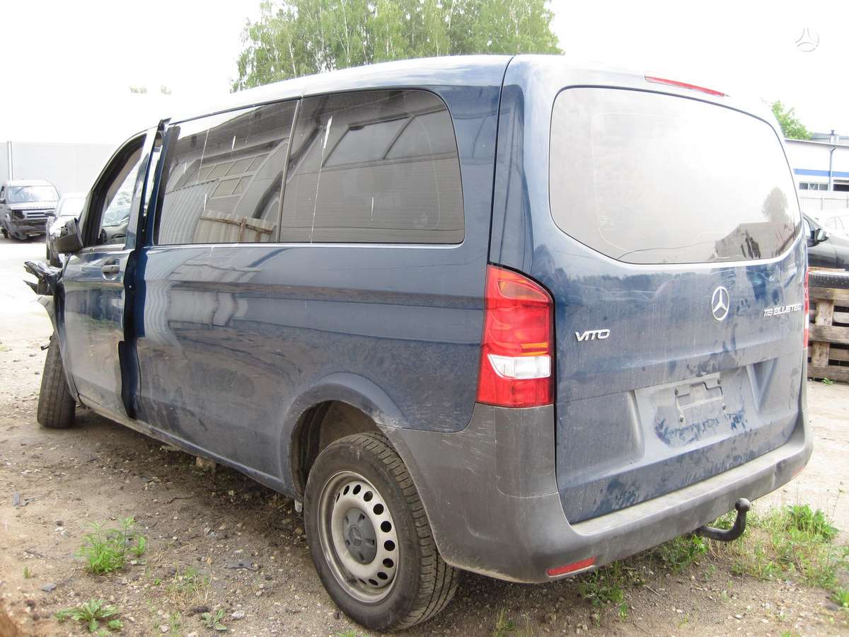 Mercedes-Benz V-klass, autobusai