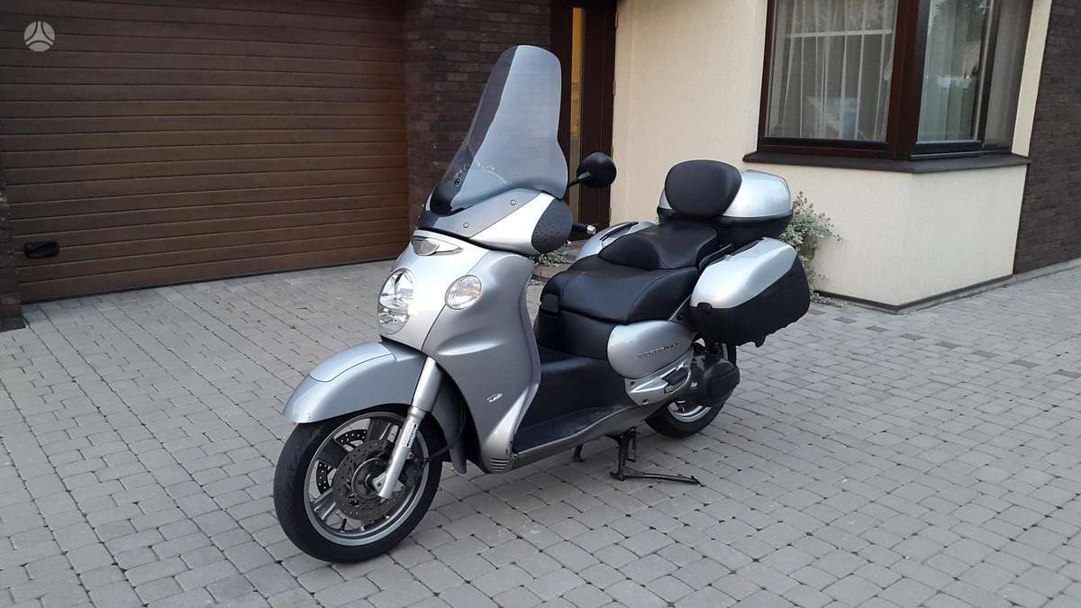 Aprilia Scarabeo, scooters / mopeds
