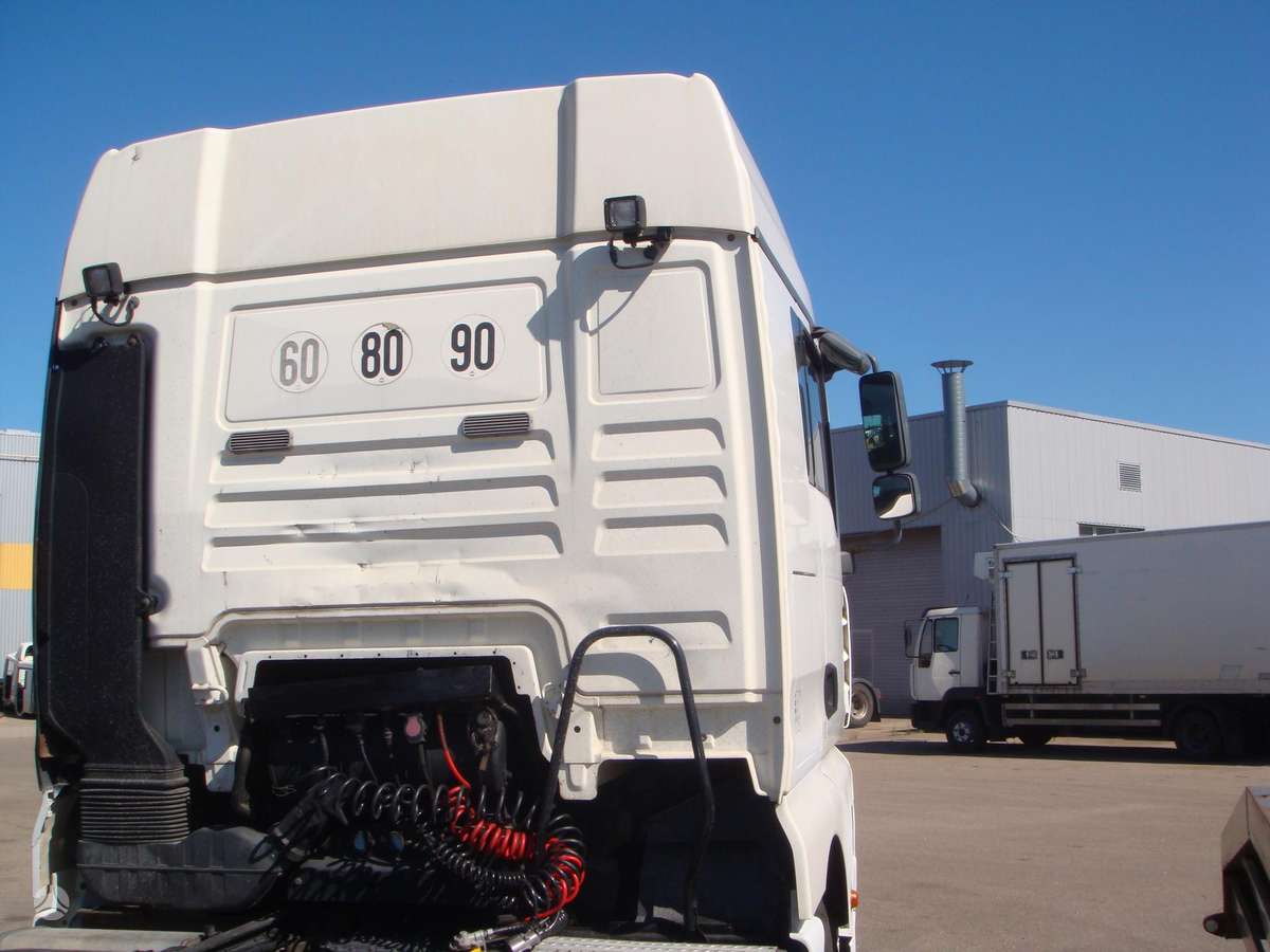 MAN TGA 18.430, semi-trailer trucks