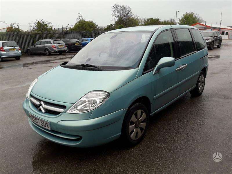 Citroen C8, rfj, dalimis. Variklis deze ok
