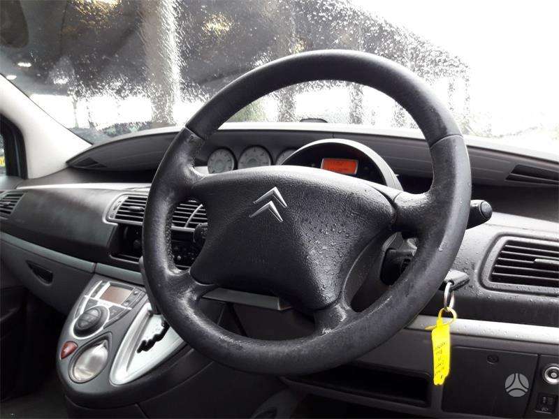 Citroen C8, rfj, dalimis. Variklis deze ok