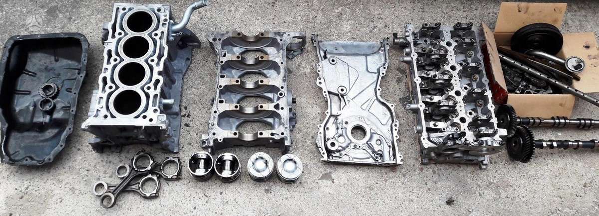 Peugeot 4008, 4N13, variklio detalės