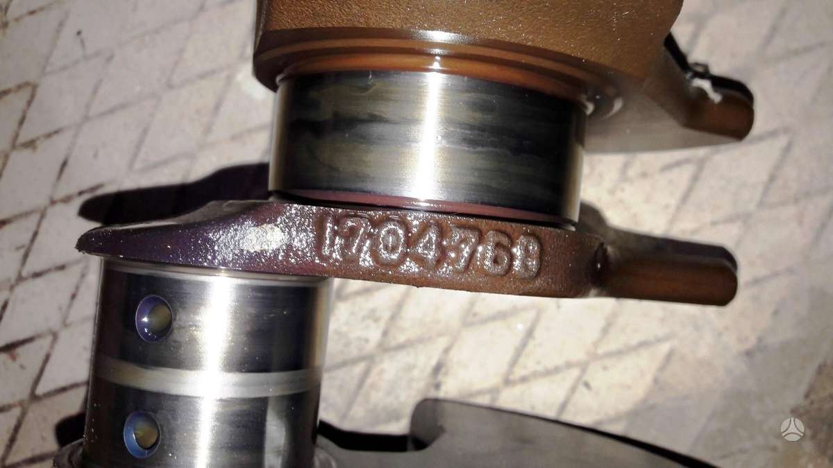 Alpina B10, M62B46, engine parts