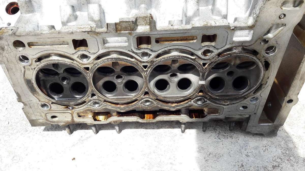 Mini Cooper S, N18B16A, детали двигателя