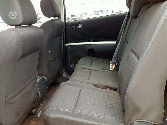 Toyota Corolla Verso по частям