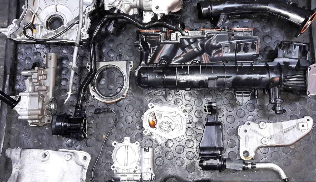 Mercedes-Benz CLA klasė, M270, engine parts