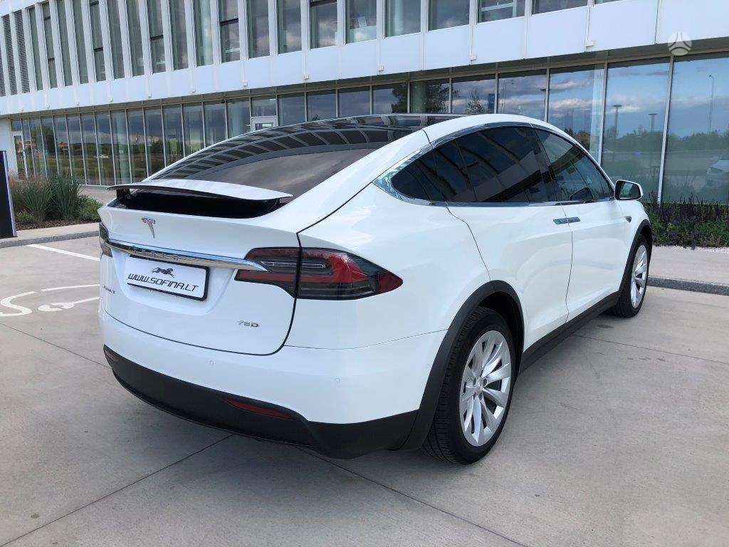 Tesla Model X, off-road / crossover