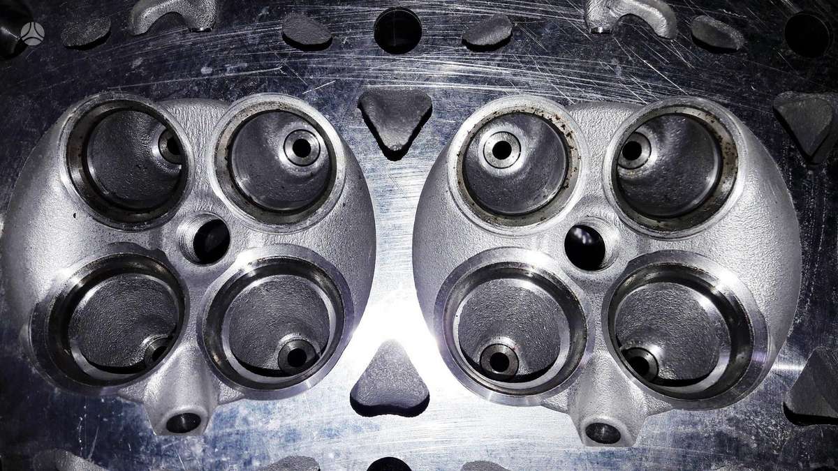 Ford Focus, YVDA, dzinēja galva
