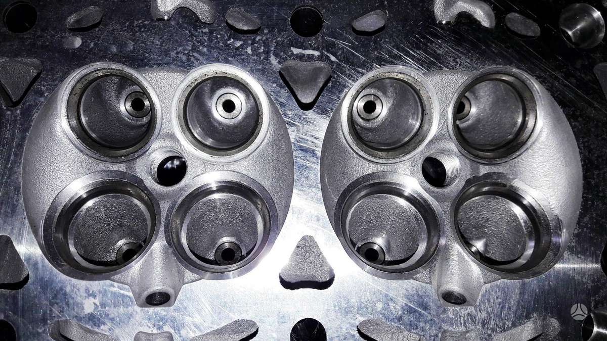 Ford Focus, YVDA, dzinēja galva