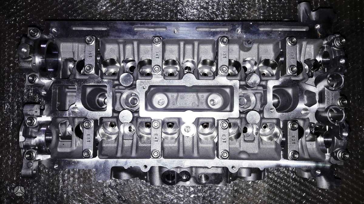Ford Focus, YVDA, dzinēja galva