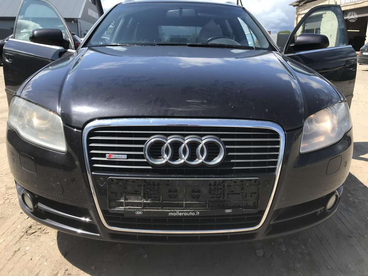 Audi A4 по частям. Multimedija 180e