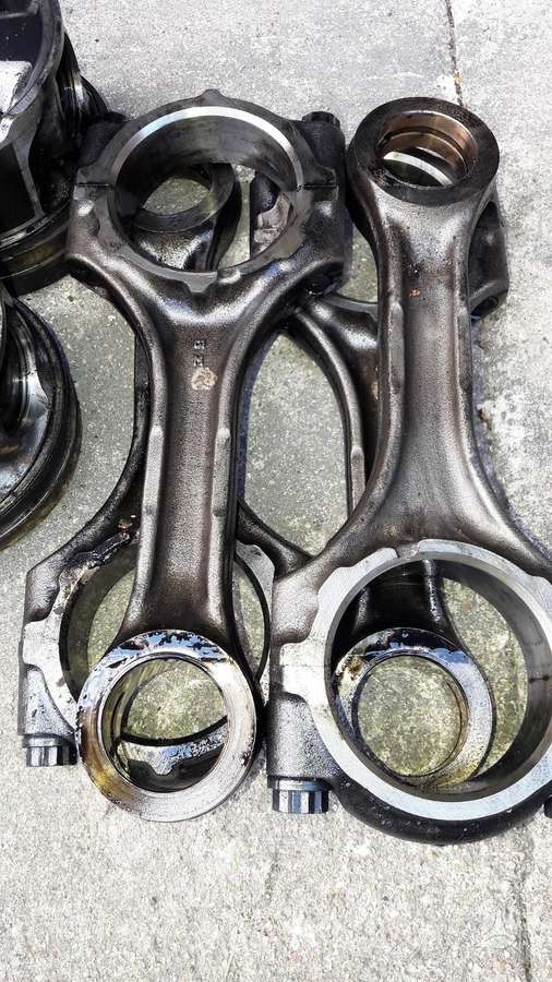 Toyota Corolla Verso, 2AD, variklio detalės