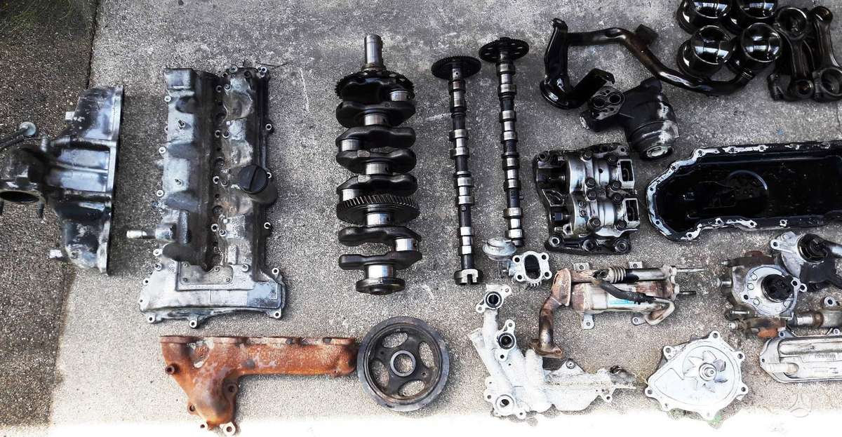 Toyota Corolla Verso, 2AD, variklio detalės