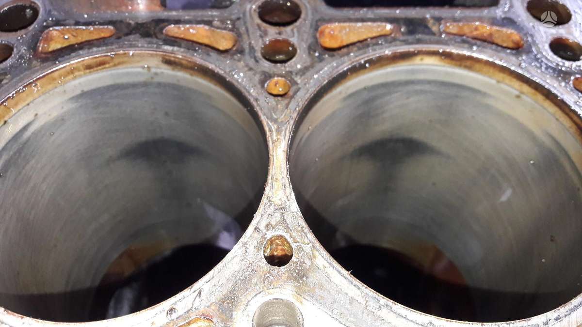 Volkswagen Golf, BWA, variklio detalės