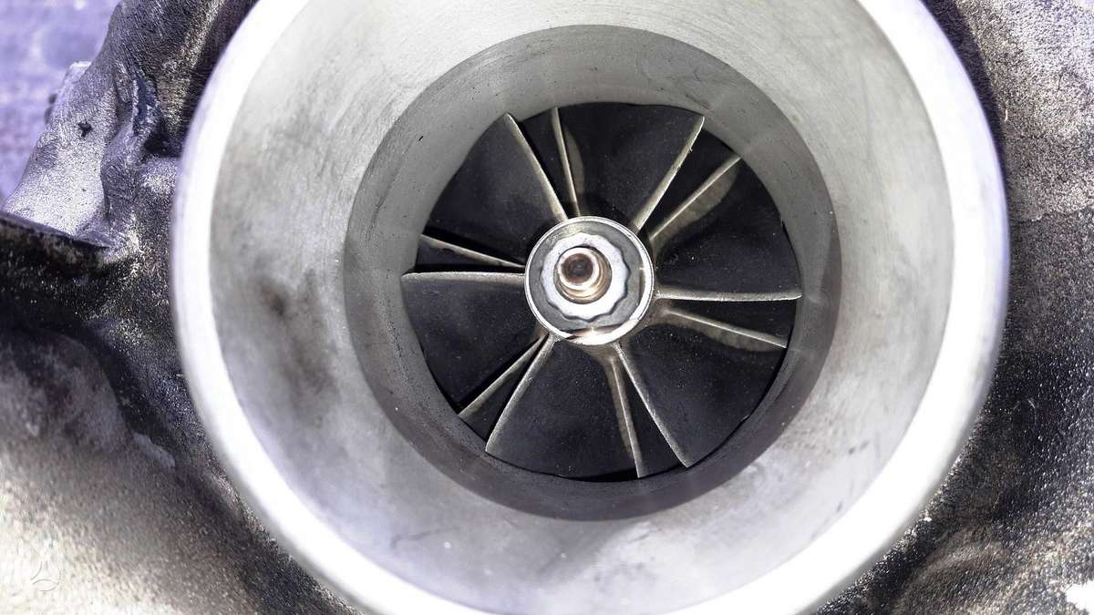 Mercedes-Benz GL klasė, OM642, engine parts
