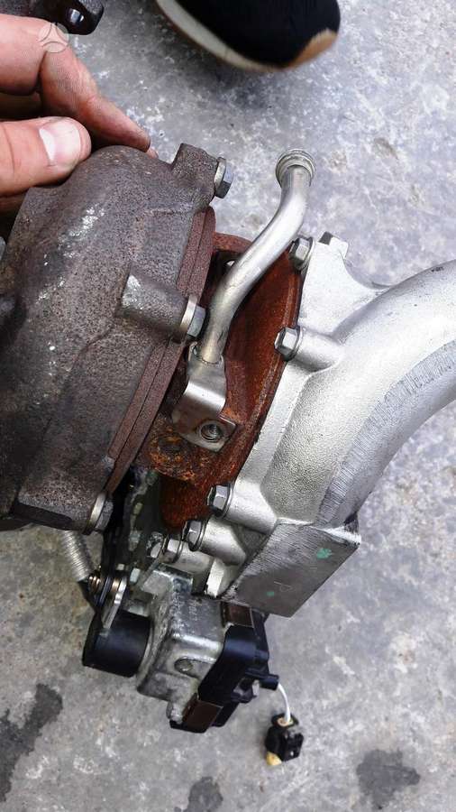 Mercedes-Benz S klasė, OM642, engine parts