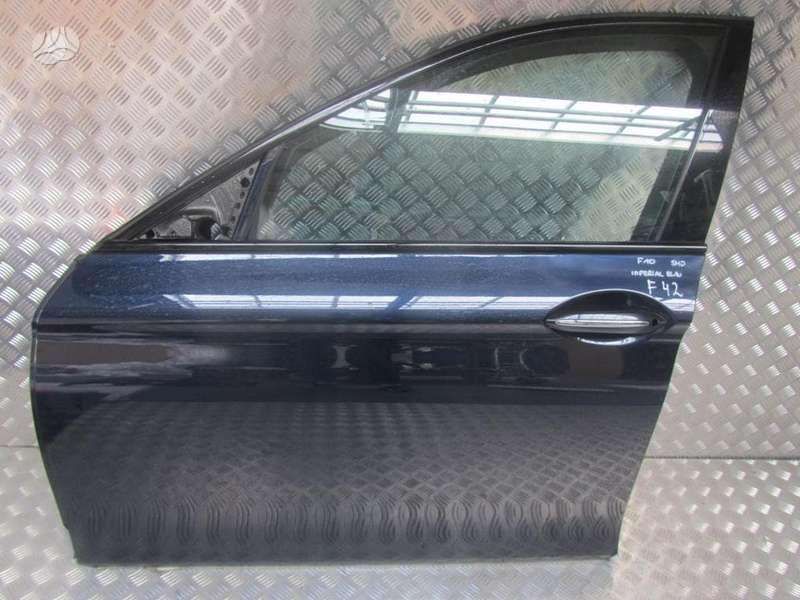 BMW 5 serija детали салона