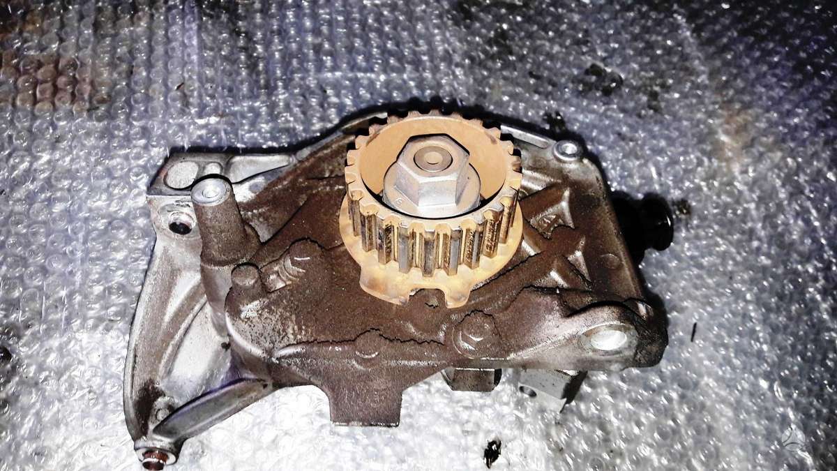Ford B-MAX, XUJB, детали двигателя