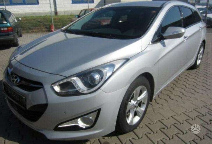 Hyundai i40 Darbo laikas i v 8 00 17 00 val