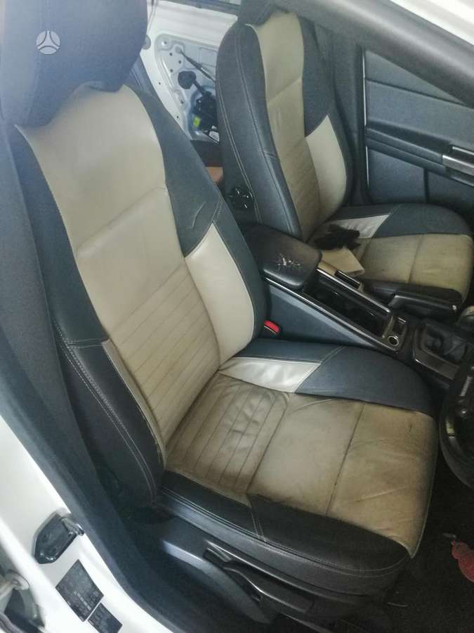 Volvo S40