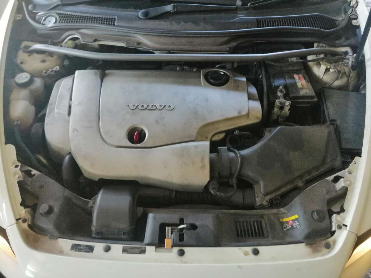 Volvo S40