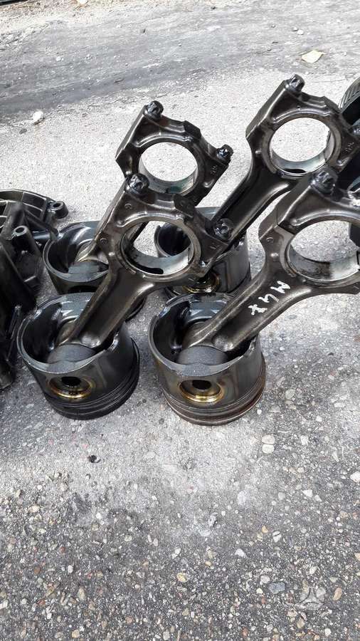 BMW 5 serija, M47D20 204D4, engine parts