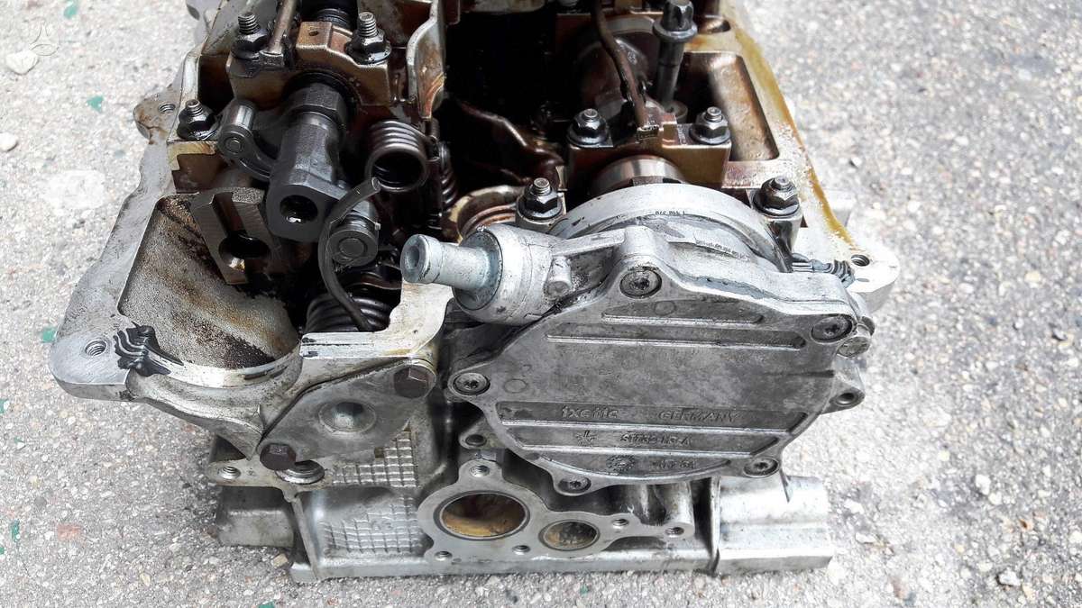 BMW 1 serija, N42B20, variklio detalės