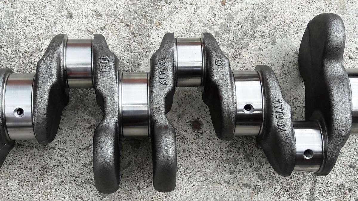 Mercedes-Benz GLA klasė, M270, engine parts
