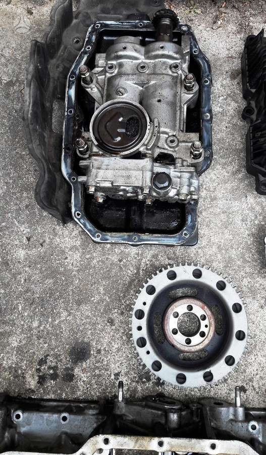 Mazda 6, R2AA MZR-CD, dzinēja detaļas