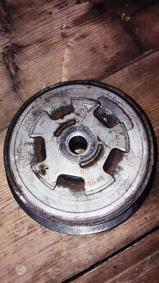 Mercedes-Benz GL klasė, OM642, engine parts