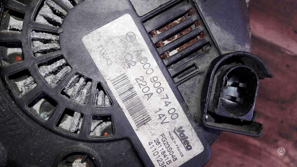 Mercedes-Benz GL klasė, OM642, engine parts