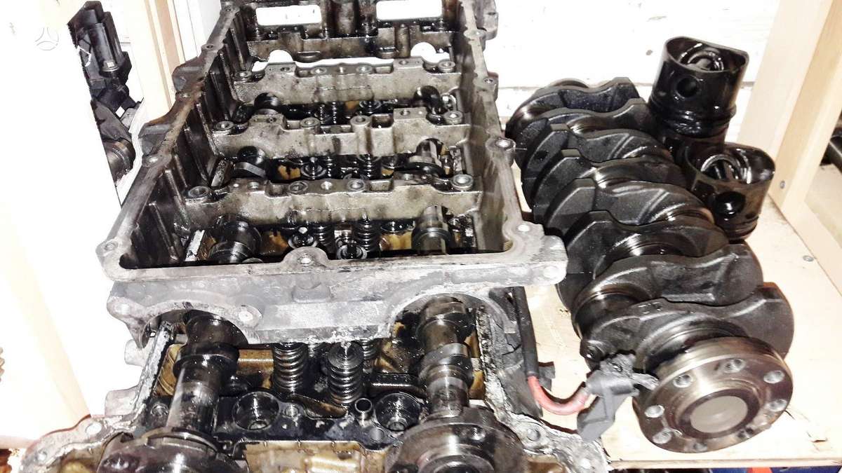 Ford Transit, P8FA, dzinēja detaļas