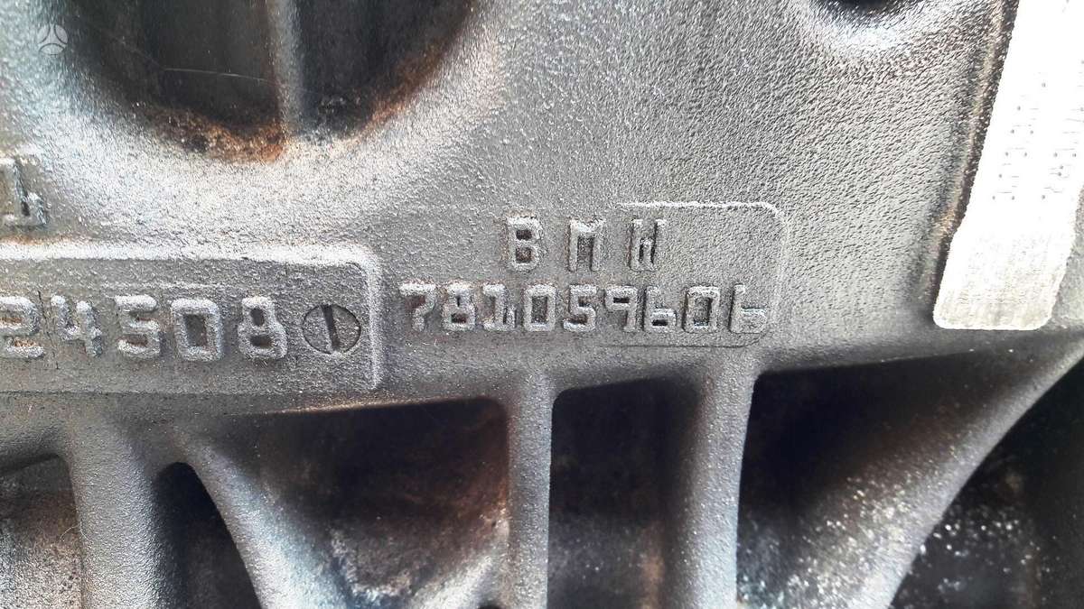 BMW 3 serija, N47D20C, variklio detalės