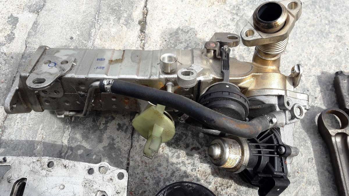 BMW 3 serija, N47, детали двигателя