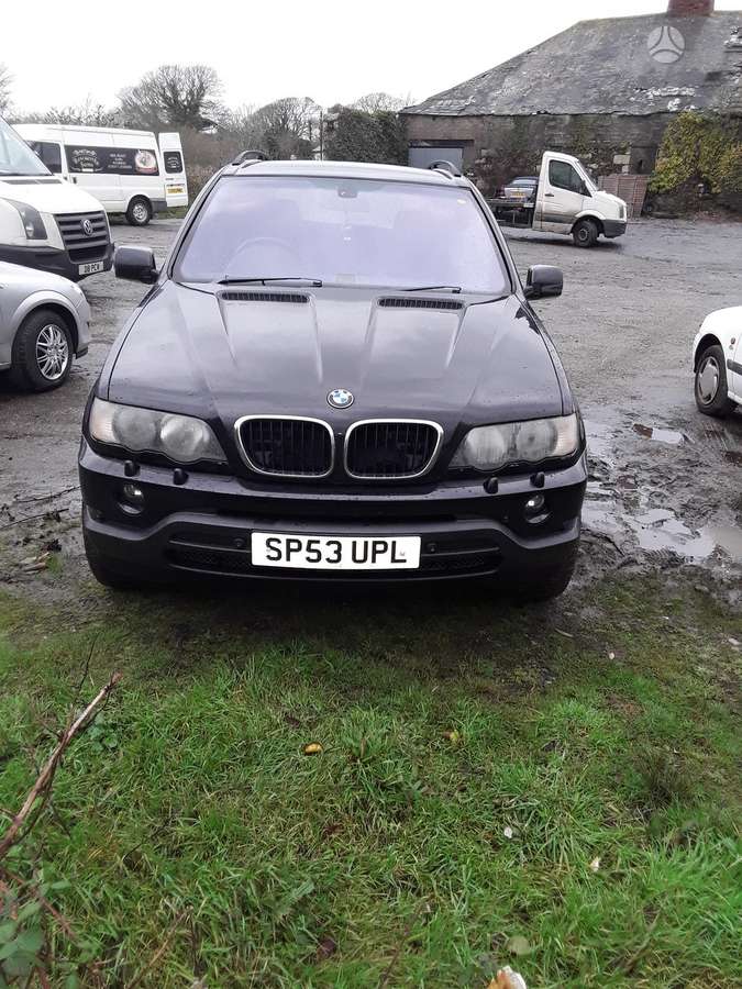 BMW X5