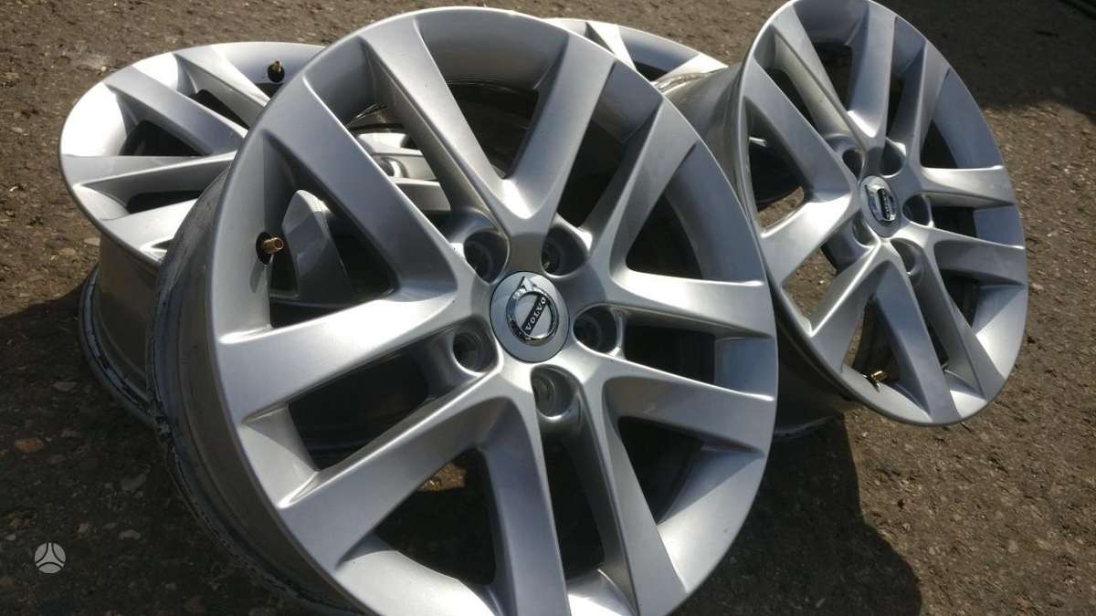 Volvo, lengvojo lydinio, R16