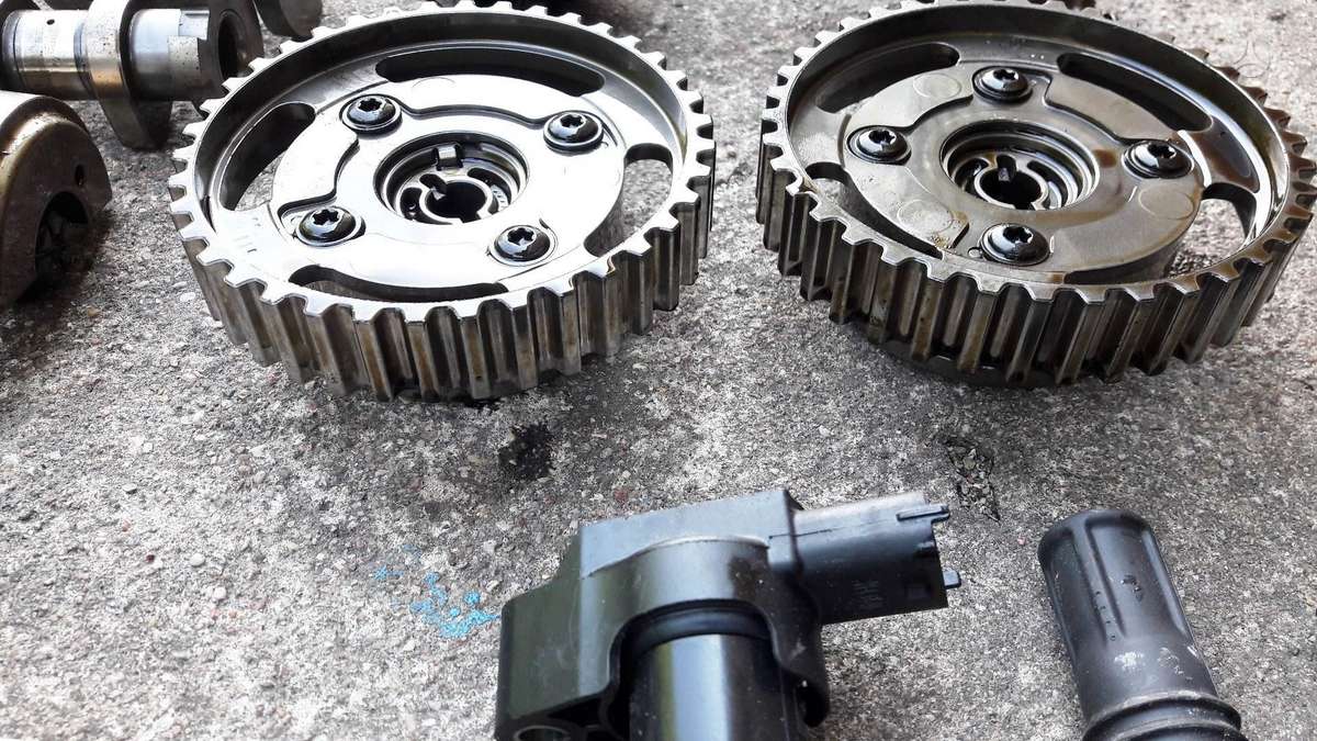 Peugeot 208, HM01, variklio detalės