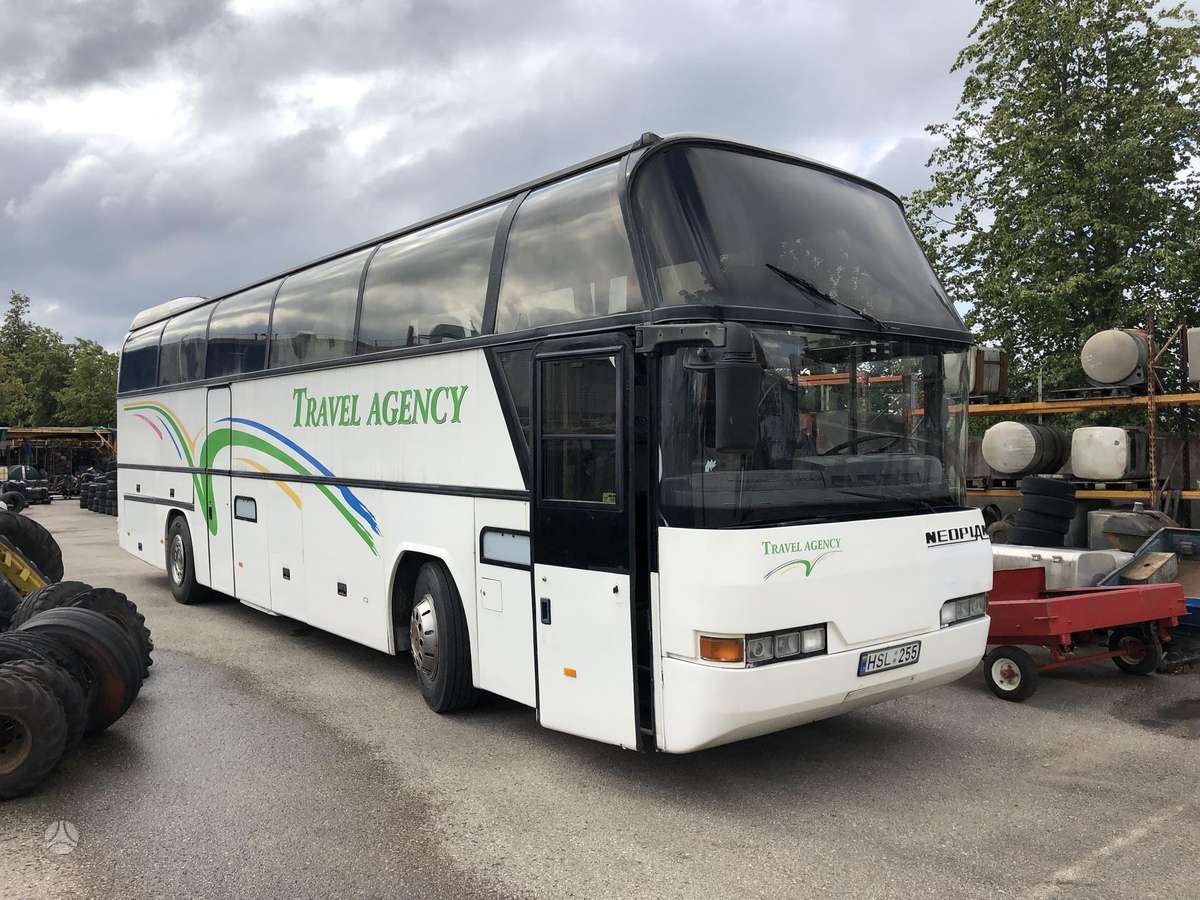 Neoplan N116H, autobusi