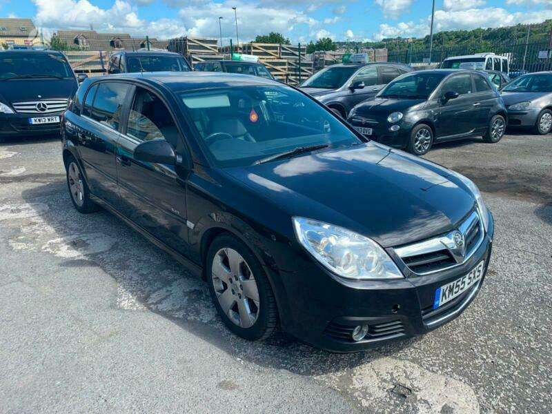 Opel Signum dalimis