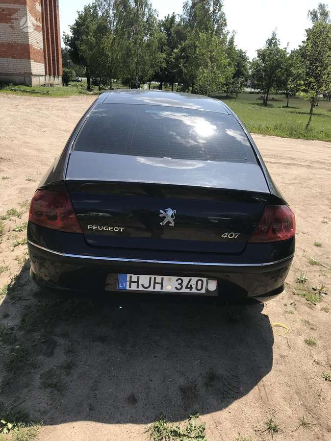 Peugeot 407