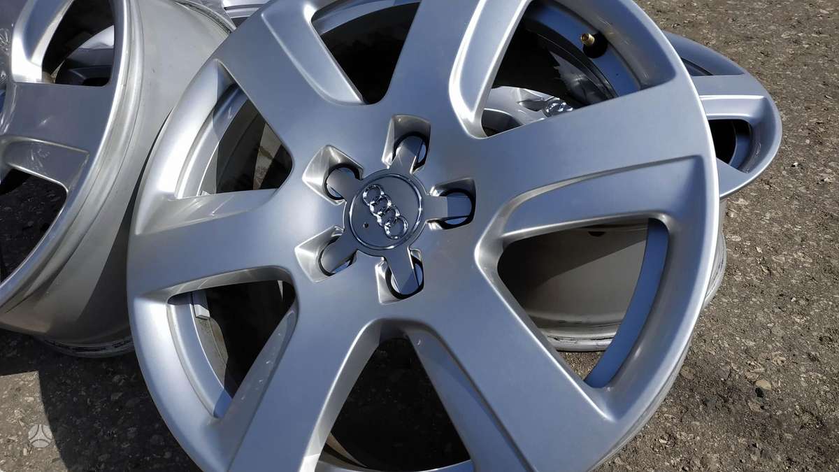 Audi, light alloy, R17
