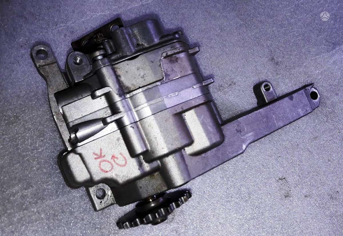 Mercedes-Benz E klasė, OM642, variklio detalės
