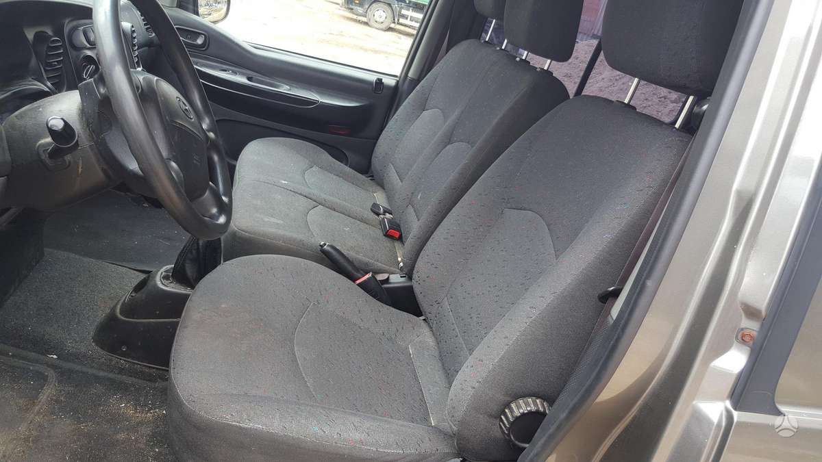 Hyundai H1