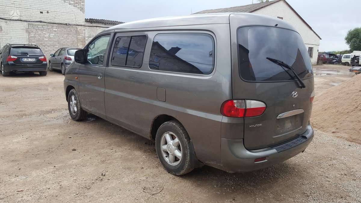 Hyundai H1