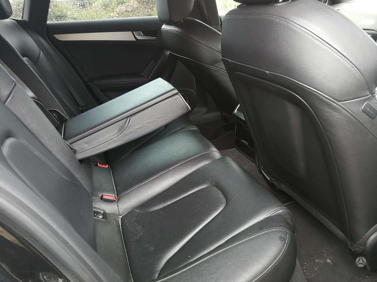 Audi A5 Sportback dalimis