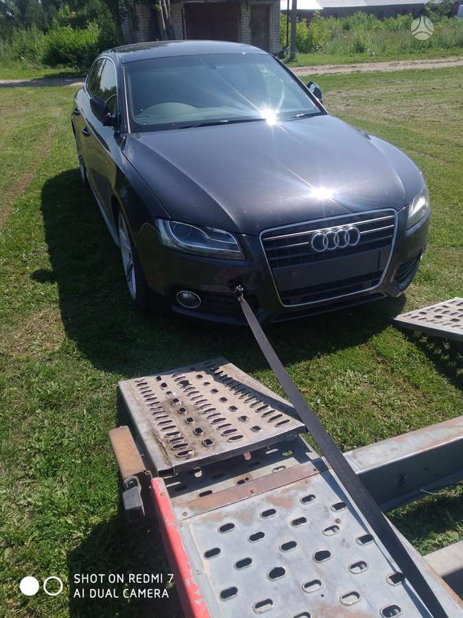 Audi A5 Sportback dalimis