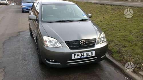 Toyota Corolla dalimis
