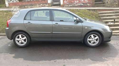 Toyota Corolla dalimis